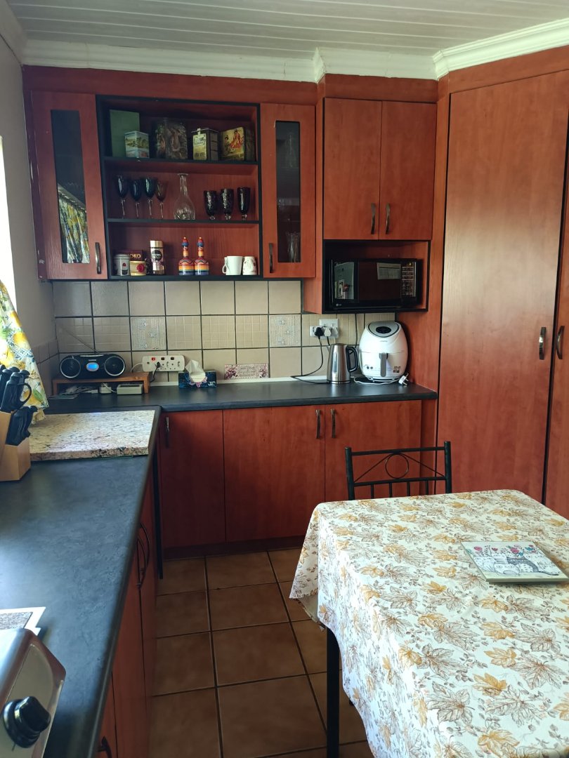 4 Bedroom Property for Sale in Fichardt Park Free State